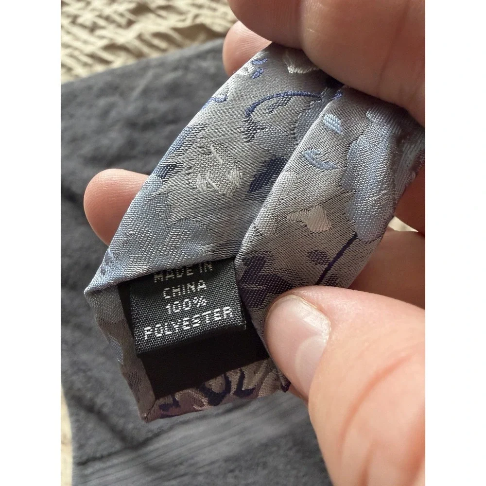 Bespoke brand metallic blue silver floral aop men's neck tie, 2 inch